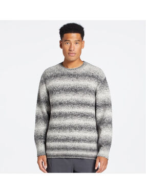 VRST Men's Relaxed Fit Cozy gray striped Sweater Size m Nwt